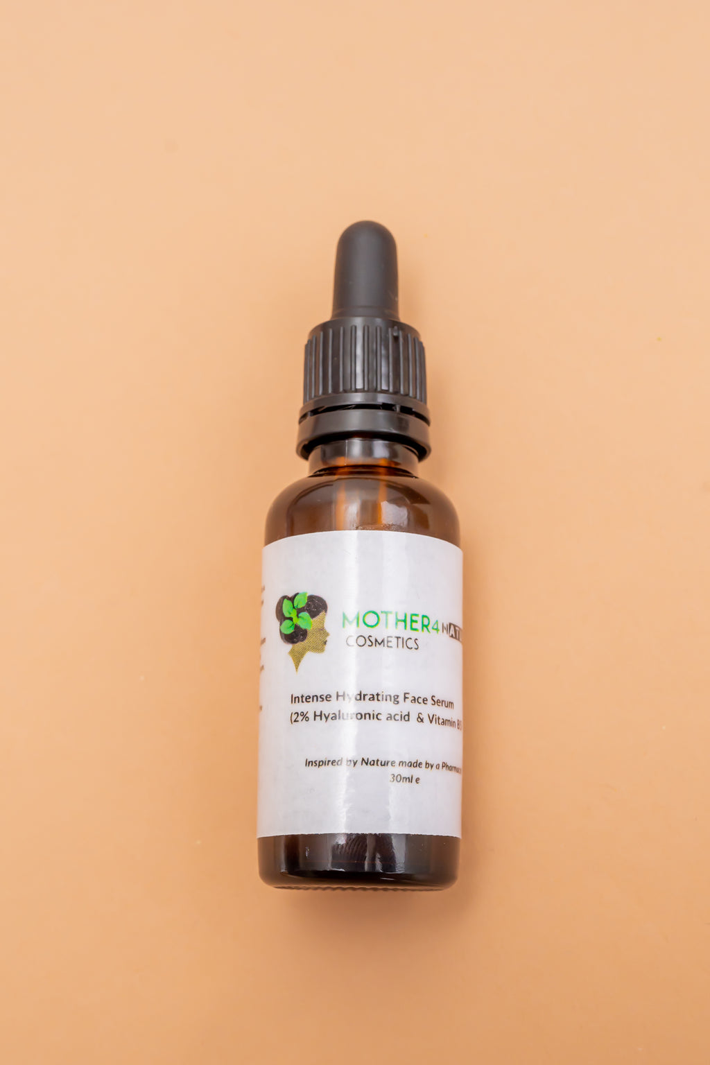 Hydrating face serum with hyaluronic acid